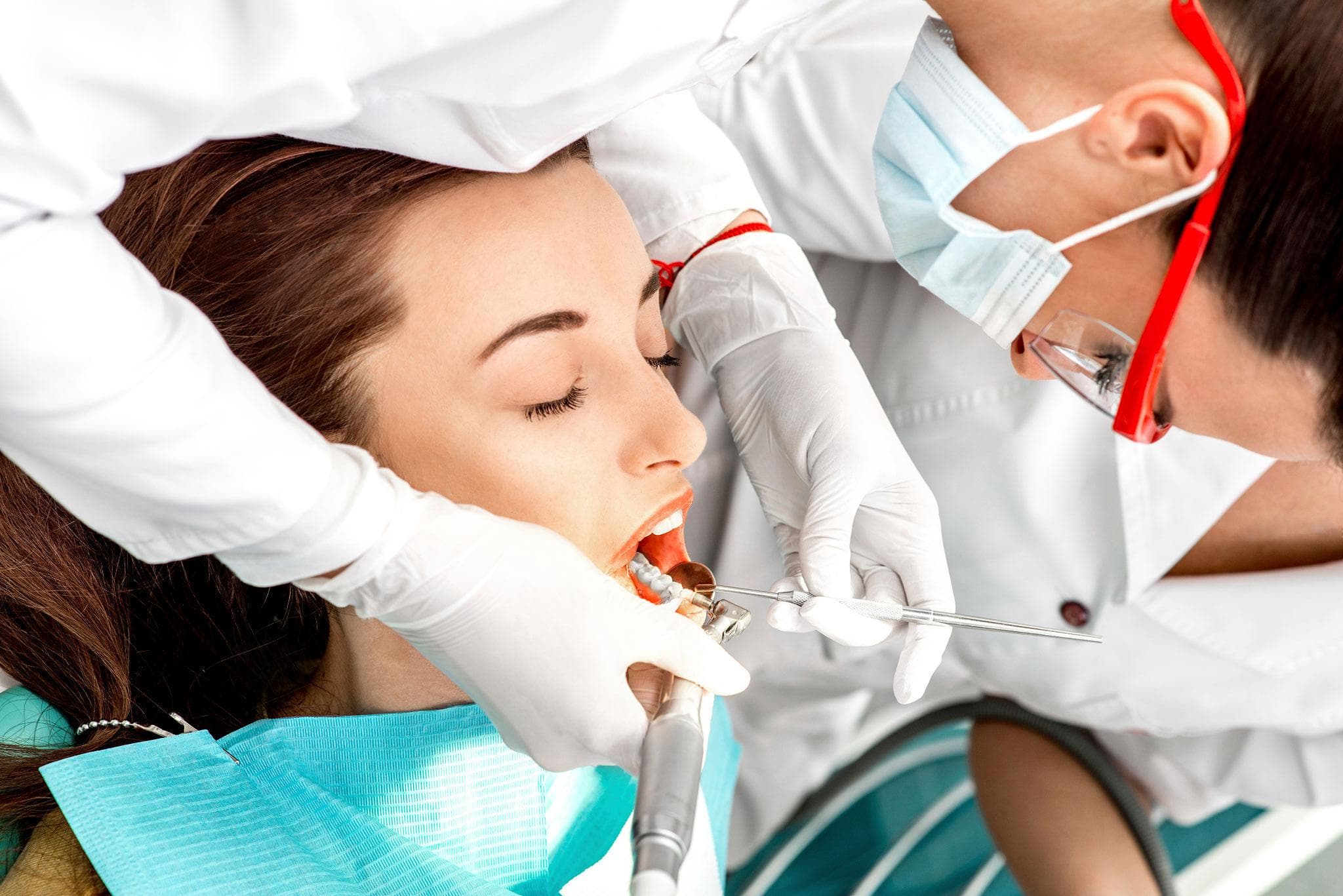 When Do Dentists Recommend a Root Canal? Understanding Tooth Infection Diagnosis & Treatment